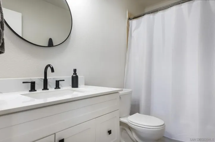 7336 Mission Dam Ter Unit 199, Santee, California 92071
