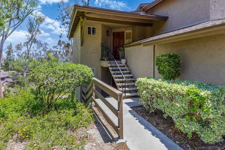 7336 Mission Dam Ter Unit 199, Santee, California 92071