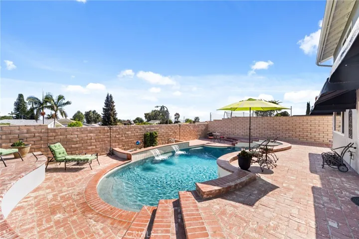 996 W Northwood Ave, Brea, California 92821