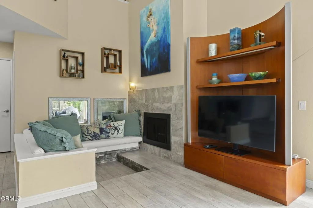 9-web-or-mls-3027Harbor-103