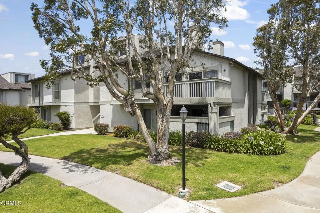 1-web-or-mls-3027Harbor-17