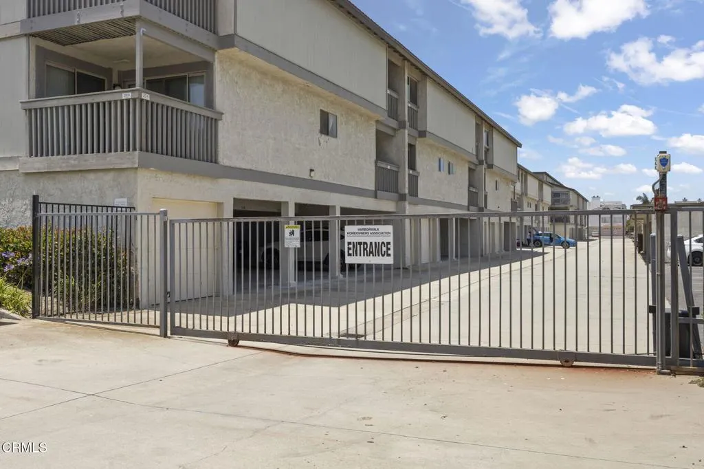 34-web-or-mls-3027Harbor-1