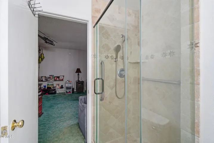 28_bathroom