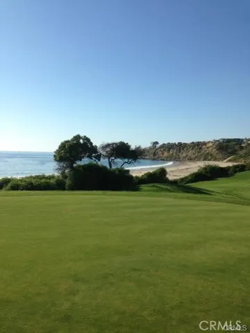 Close proximity to the beach