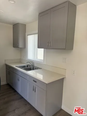 Kitchen Sink