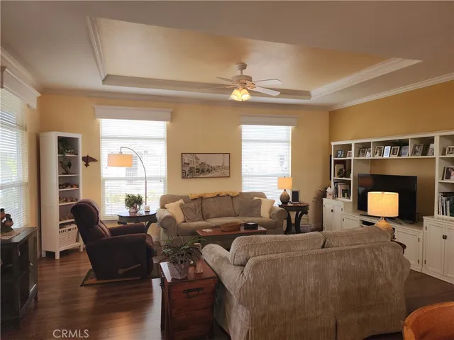 crown molding