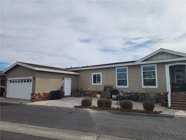 2 car garage
