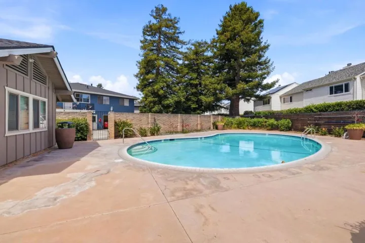 1400 Ruby Court 4, Capitola, California 95010
