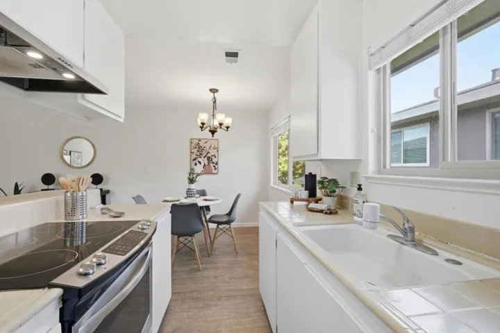 1400 Ruby Court 4, Capitola, California 95010