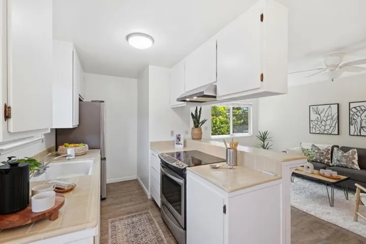 1400 Ruby Court 4, Capitola, California 95010
