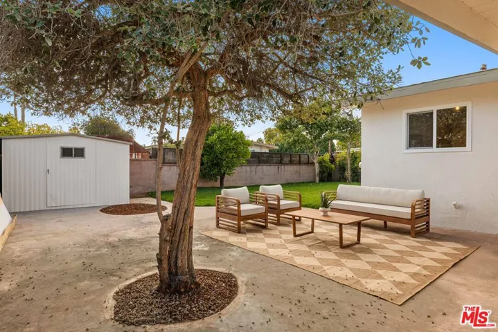 24005 Fulmar Avenue, Torrance, California 90501