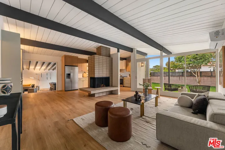 24005 Fulmar Avenue, Torrance, California 90501