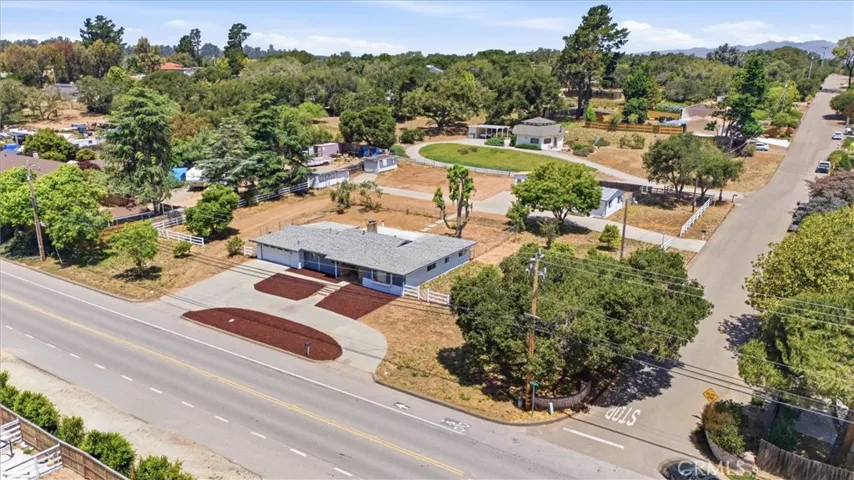 652 Pomeroy Road, Nipomo, California 93444