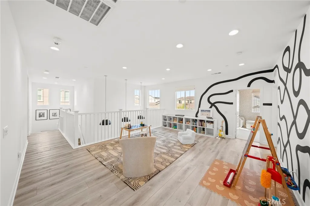 Loft / Bonus Room