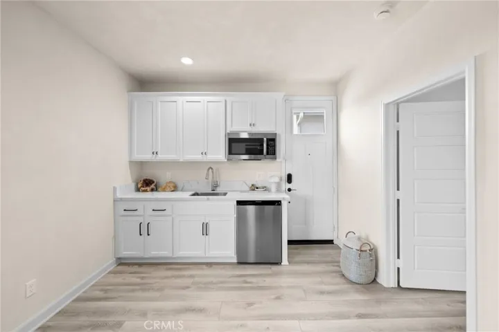Casita Kitchen / Dining
