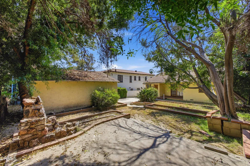 11 - Orange Grove (530)