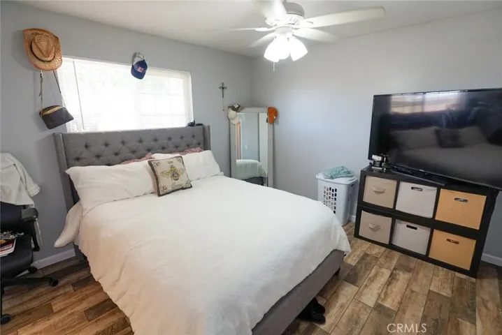 21018 Little Beaver, Apple Valley, California 92308