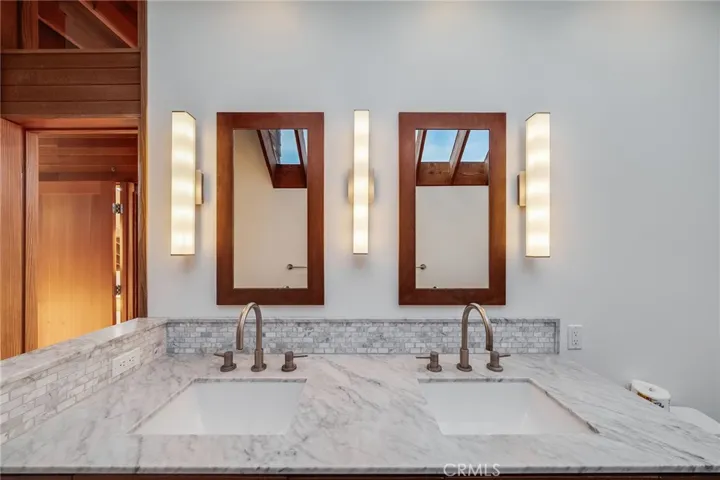 1625 Catalina, Laguna Beach, California 92651