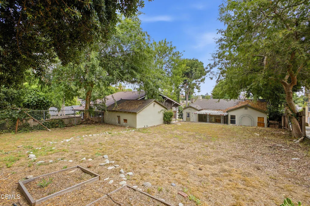 12 - Valley View (822)