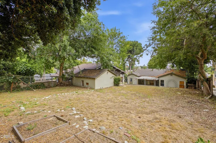 12 - Valley View (822)