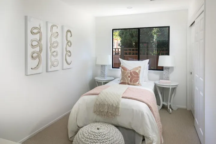 1514 Frontero Avenue, Los Altos, California 94024