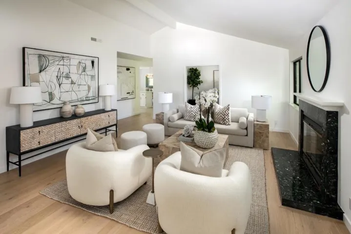 1514 Frontero Avenue, Los Altos, California 94024