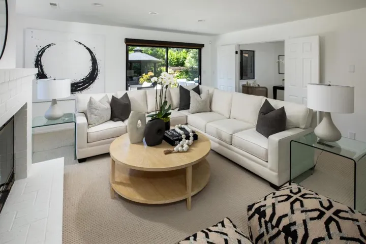 1514 Frontero Avenue, Los Altos, California 94024