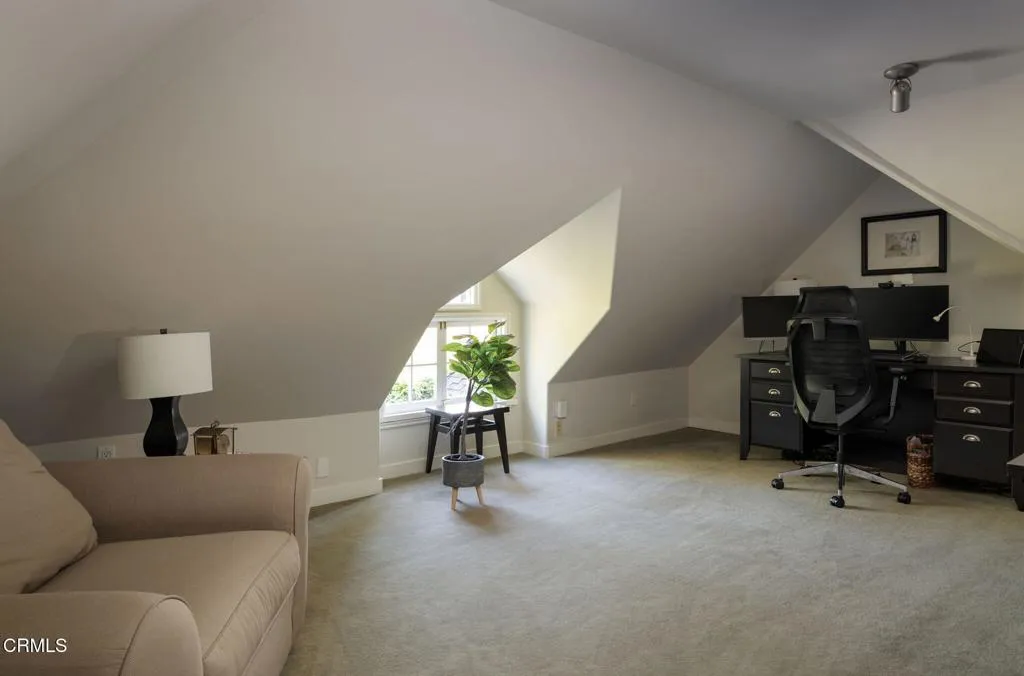 32-web-or-mls-2410 E. Orange Grove Blvd