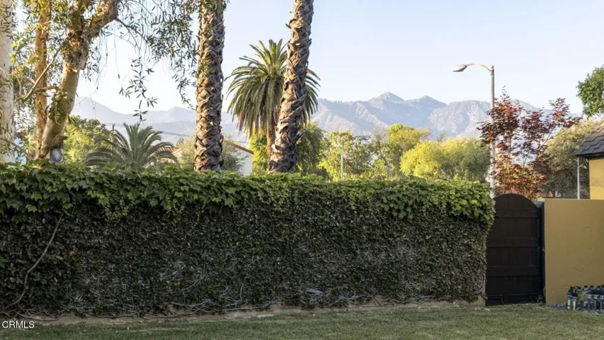 54-web-or-mls-2410 E. Orange Grove Blvd