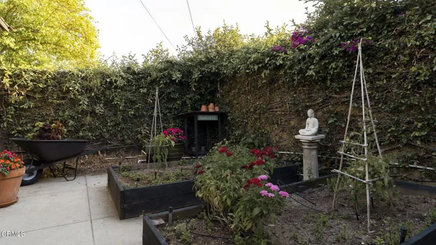 55-web-or-mls-2410 E. Orange Grove Blvd