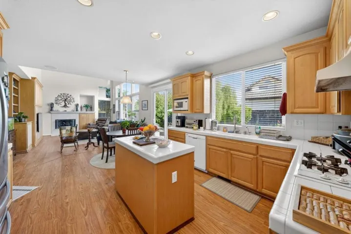 1405 Casablanca Circle, Gilroy, California 95020