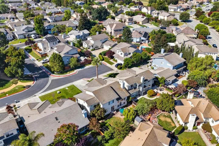 1405 Casablanca Circle, Gilroy, California 95020
