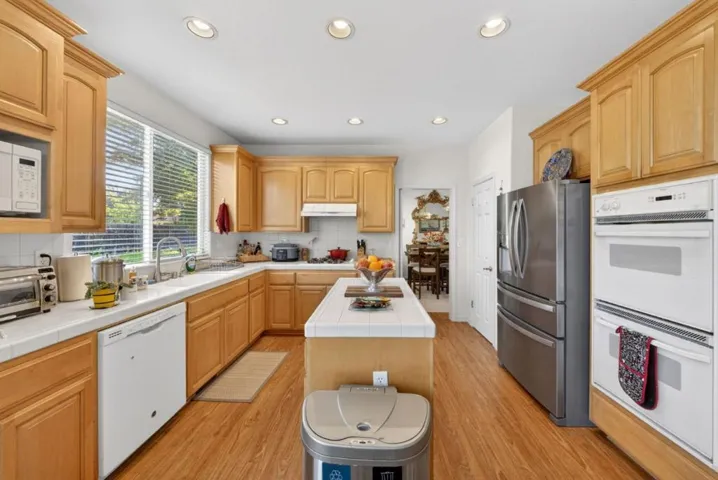 1405 Casablanca Circle, Gilroy, California 95020