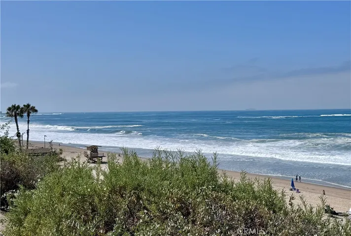 T-Steet Beach, just a short drive away