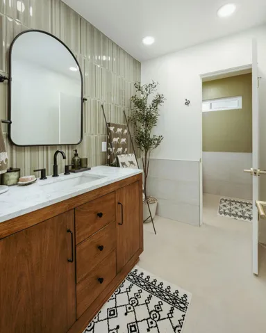 Guest bath