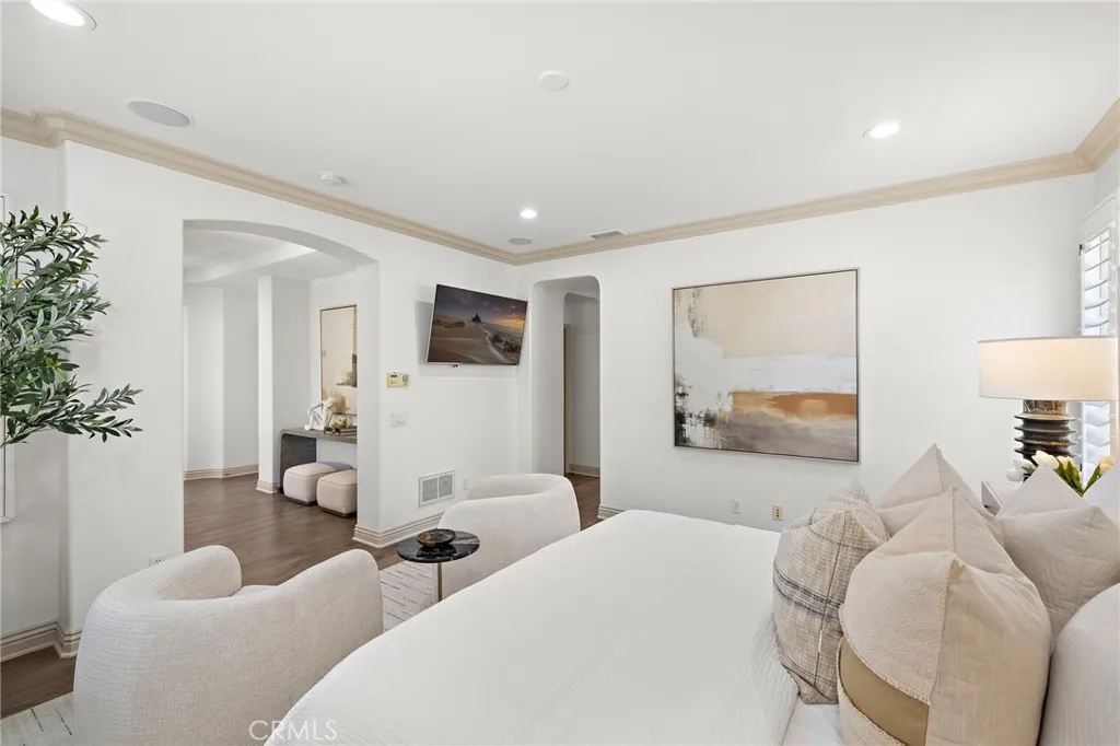 primary bedroom suite