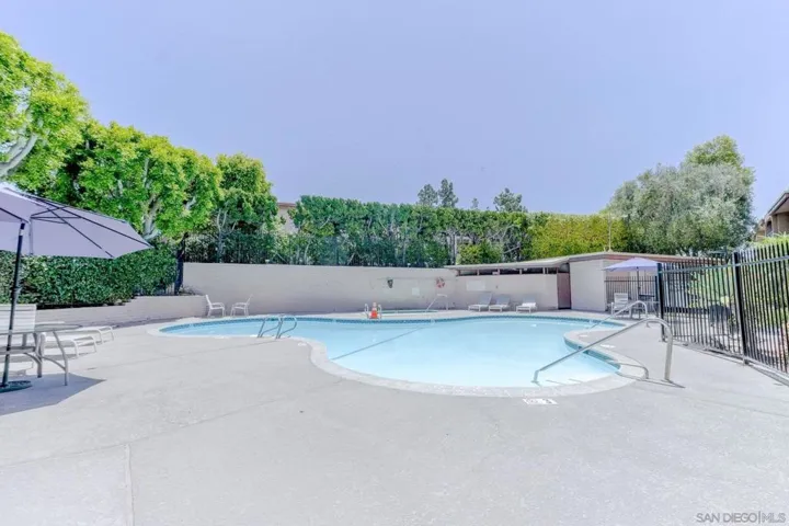 7835 Cowles Mountain Ct B6, San Diego, California 92119