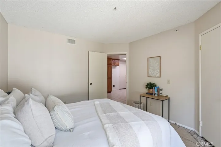 269 Alder Court, Azusa, California 91702