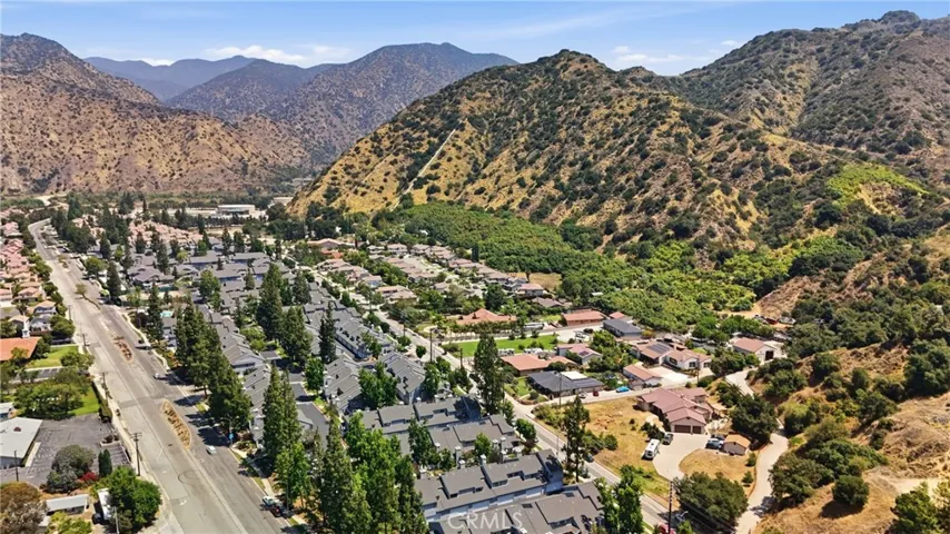 269 Alder Court, Azusa, California 91702
