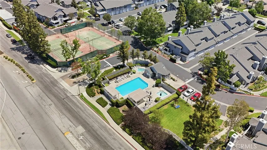 269 Alder Court, Azusa, California 91702