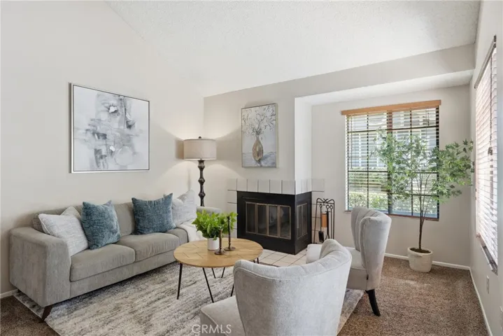 269 Alder Court, Azusa, California 91702