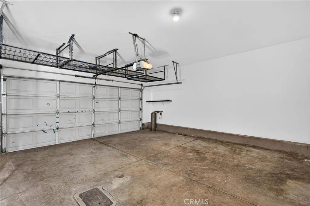 2 Car Garage