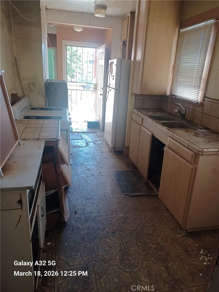 Kitchen photo 3