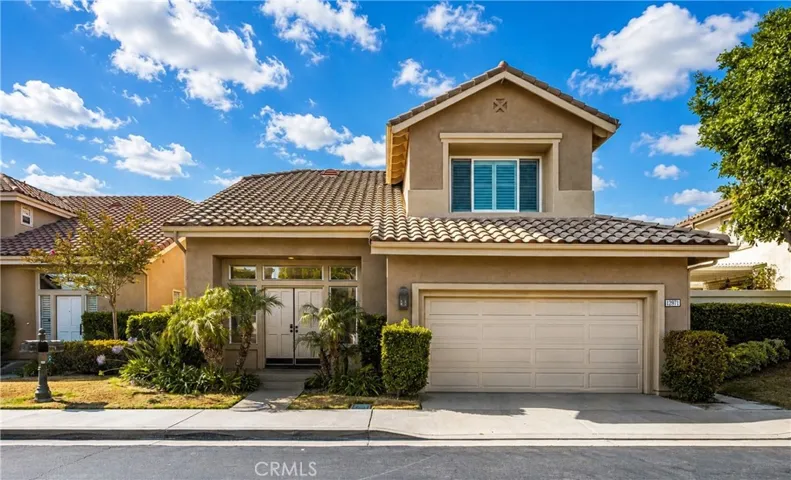 Detached home in highly desireable Tustin Ranch