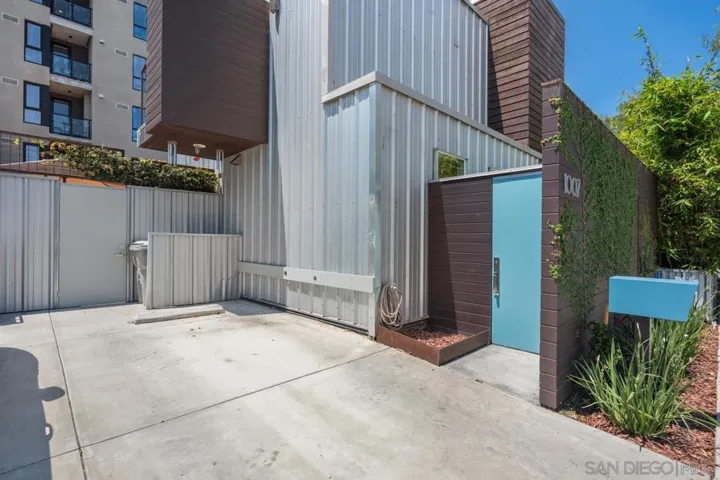 1007 Robinson Ave, San Diego, California 92103