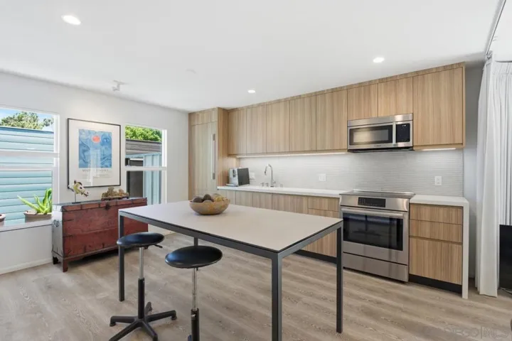 1007 Robinson Ave, San Diego, California 92103