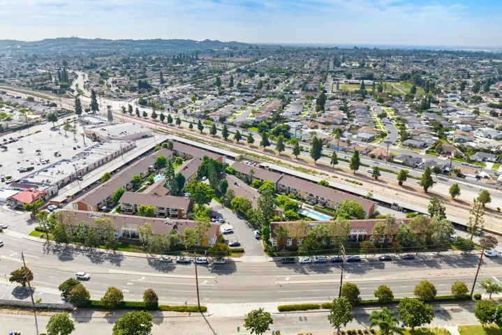 Aerial view of the Summer Woods community