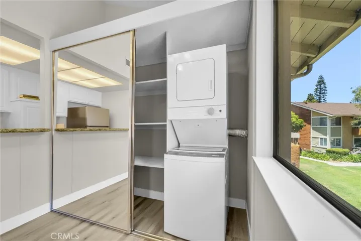 New washer/dryer with spacious pantry
