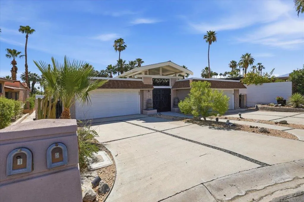 09-Front Property View