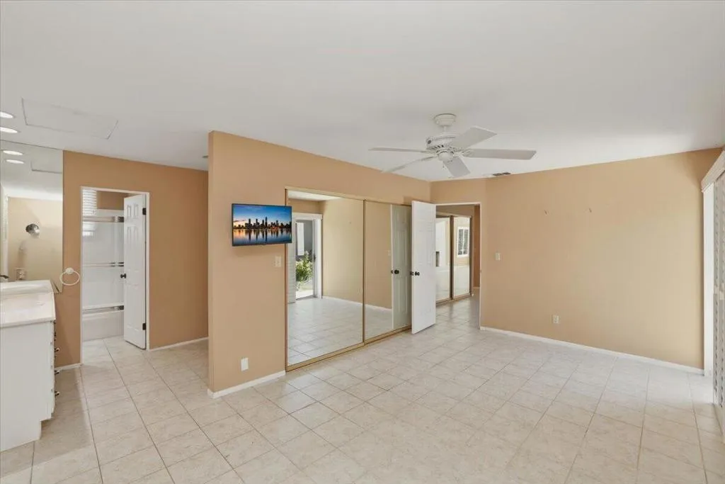 35-Bedroom